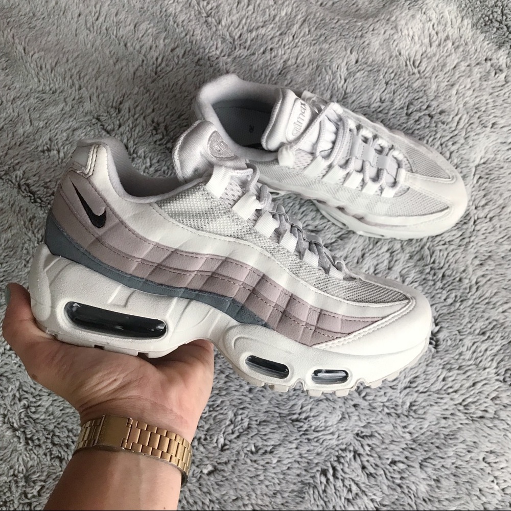 Brand New Nike Air Max 95 Vast Grey